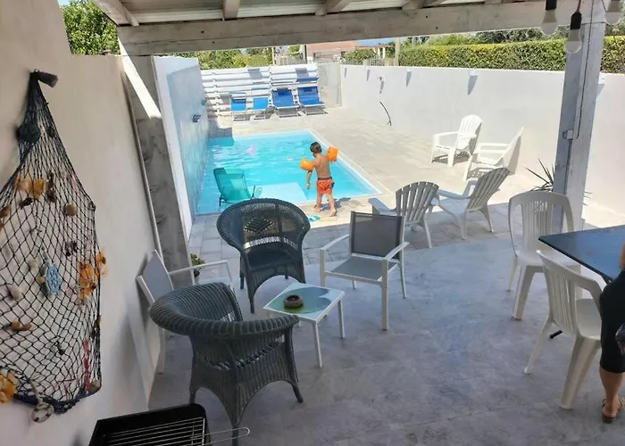 Giomatti * 阿沃拉